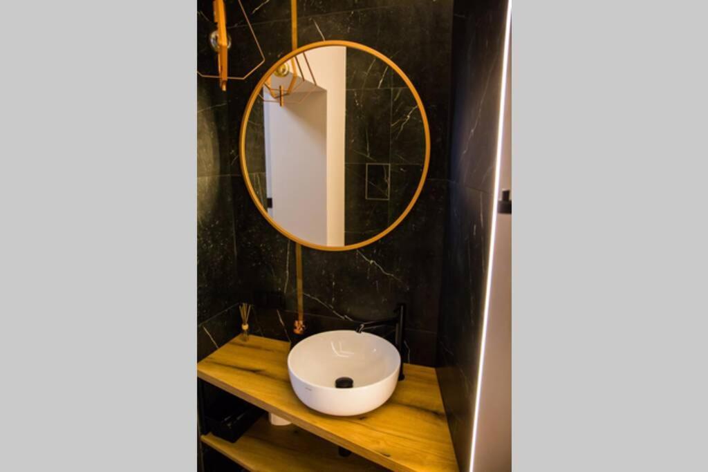 Appartamento Miedziany By Rentoom Stary Toruń Esterno foto